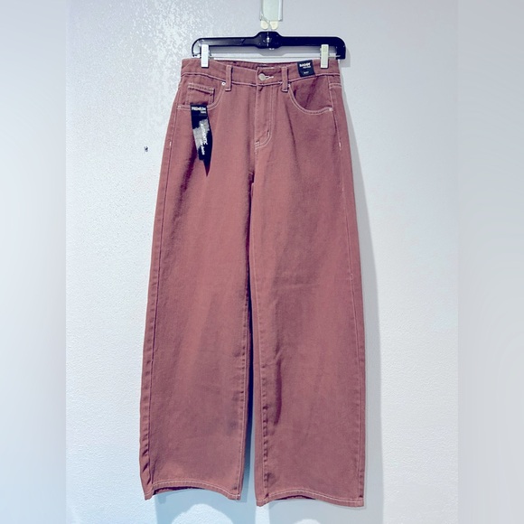 Simple Society Denim - Simple Society color denim baggy high rise jeans. 100% cotton, size 5/27